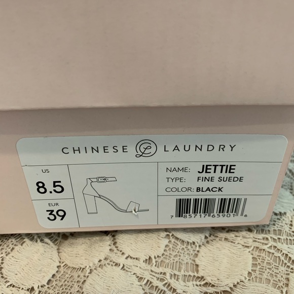 Chinese Laundry open toe heels - Picture 6 of 6